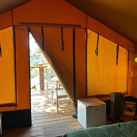 Agriglamping La Diaccia אוהל מפואר *